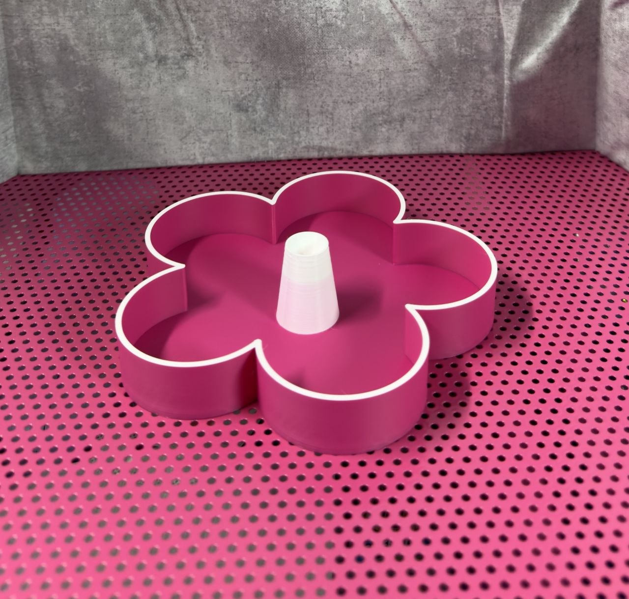 Flower 3D-Printed Pen Bead Tray